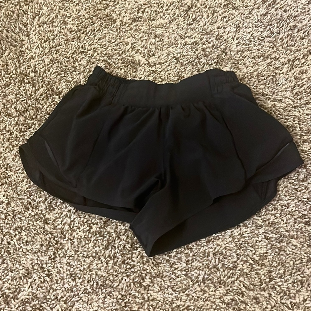 lululemon hotty hot shorts